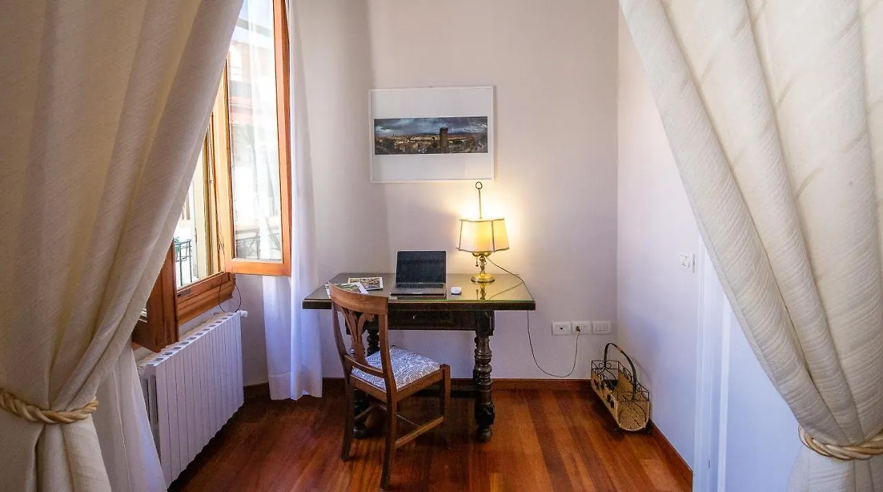 Appartamento Acacia Firenze -Tulipano